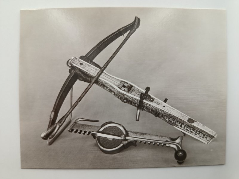 HUNTING CROSS BOW WITH WINCH
