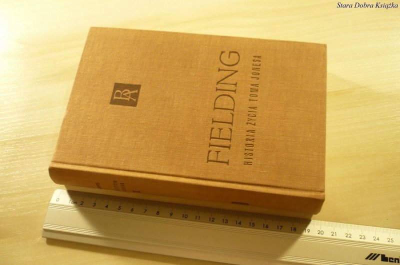 HISTORIA ŻYCIA TOMA JONESA TOM I - Fielding (1966)