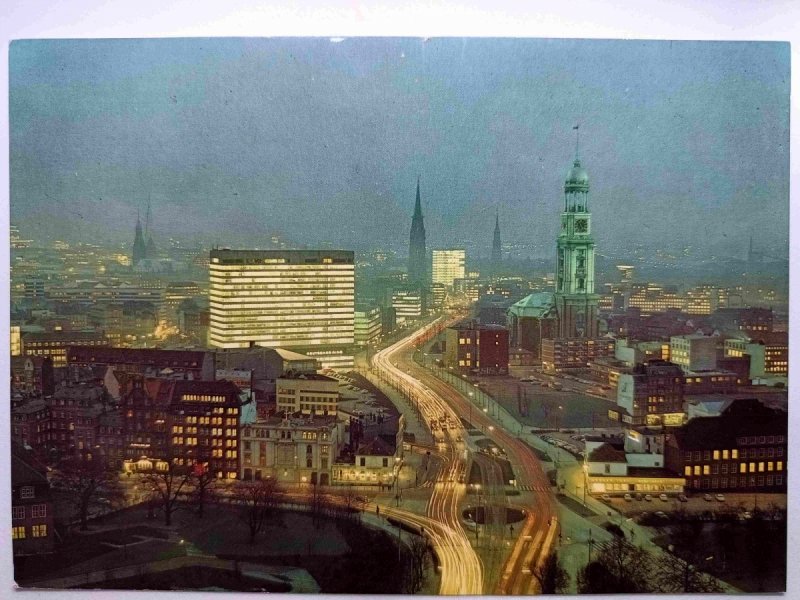 HAMBURG NIGHT