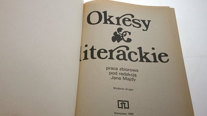 OKRESY LITERACKIE - Red. Jan Majda 1985