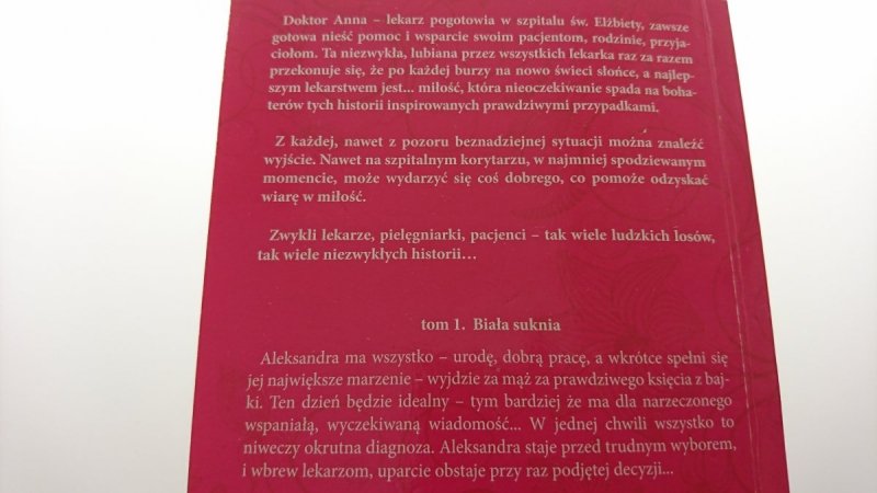 DOKTOR ANNA TOM 1 BIAŁA SUKNIA - Irene Anders 2013