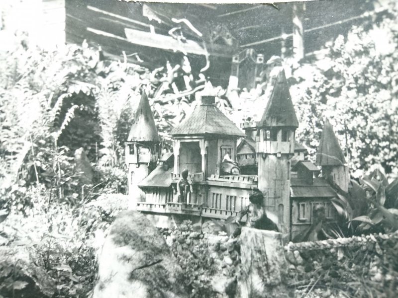 MIĘDZYGÓRZE - OGRÓD BAJEK. FOT. M. SCELINA