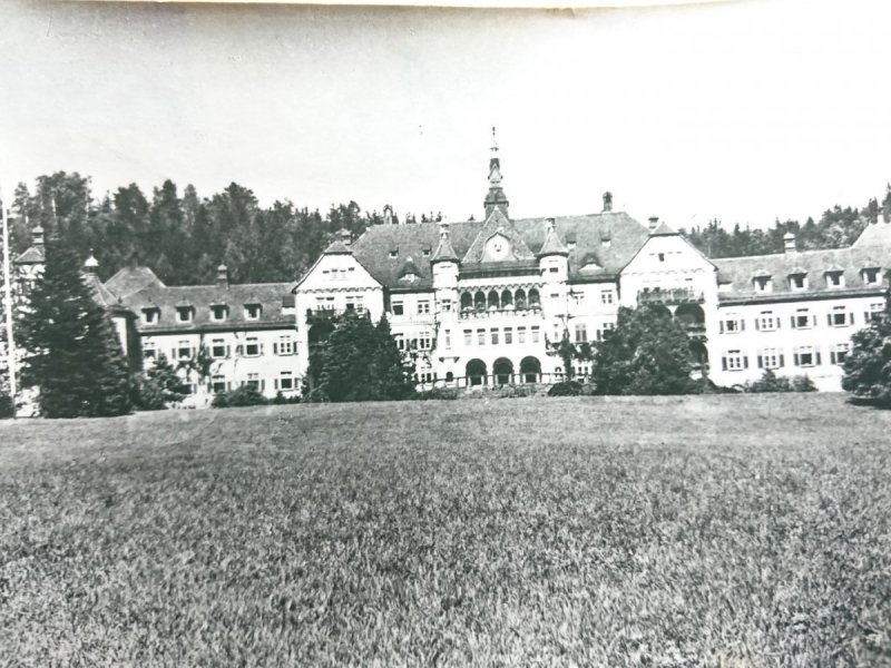 WYSOKA ŁĄKA - K/ KOWAR - SANATORIUM FOT. PODSTATA