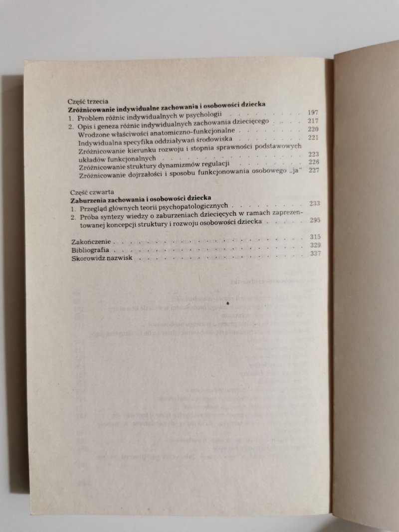 OSOBOWOŚĆ DZIECI I MŁODZIEŻY. ROZWÓJ I PATOLOGIA - M. Chłopkiewicz 1987