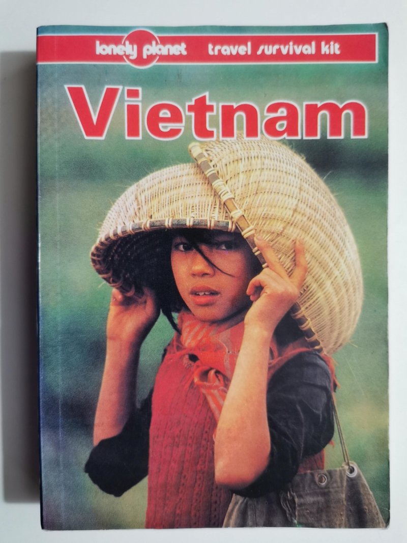 VIETNAM A TRAVEL SURVIVAL KIT - Robert Storey