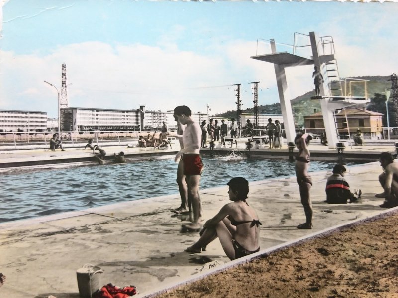 ALES GARD - LA PISCINE