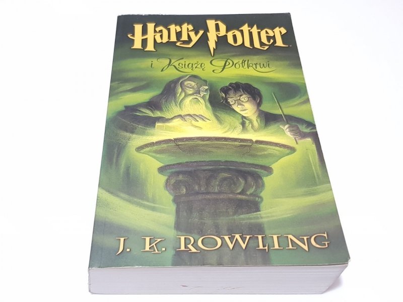 HARRY POTTER I KSIĄŻĘ PÓŁKRWI - J. K. Rowling