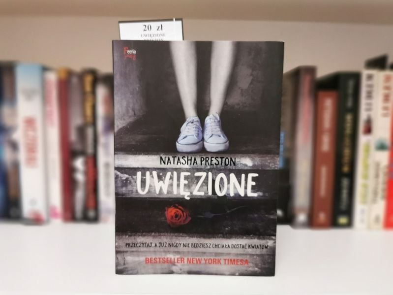 UWIĘZIONE - Natasha Preston