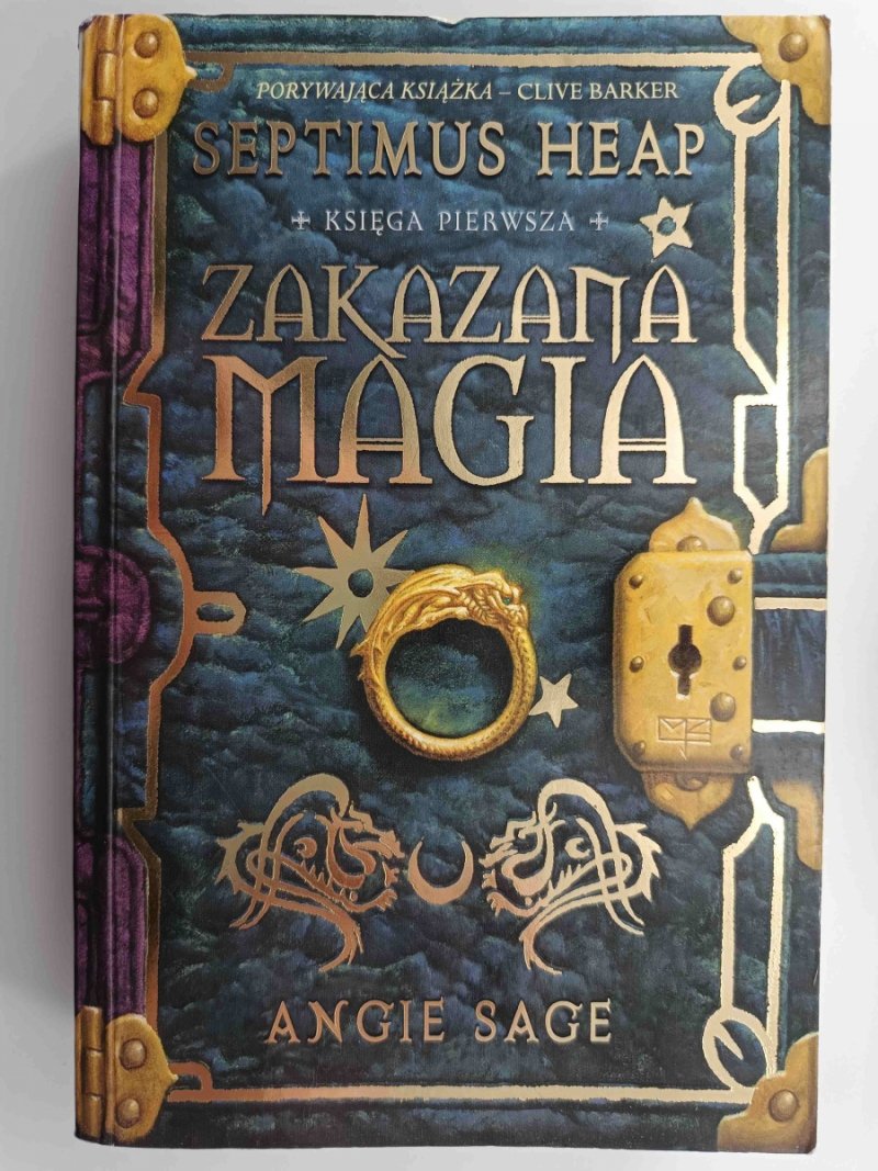 ZAKAZANA MAGIA - Angie Sage