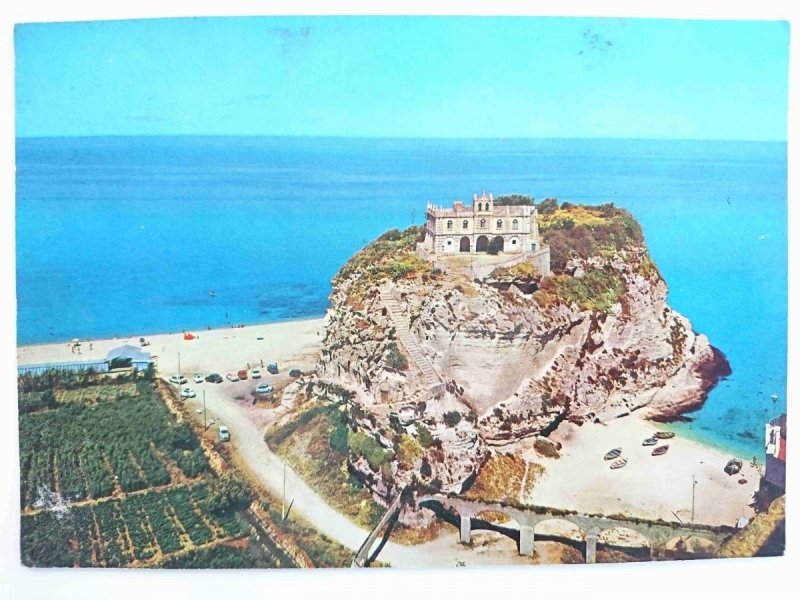 TROPEA. L'ISOLA
