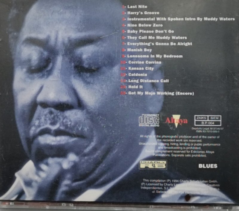 CD. MUDDY WATERS LIVE IN CHICAGO 1979