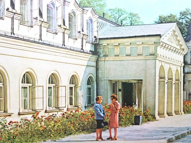 NAŁĘCZÓW. STARE ŁAZIENKI FOT. J. LEWIŃSKI