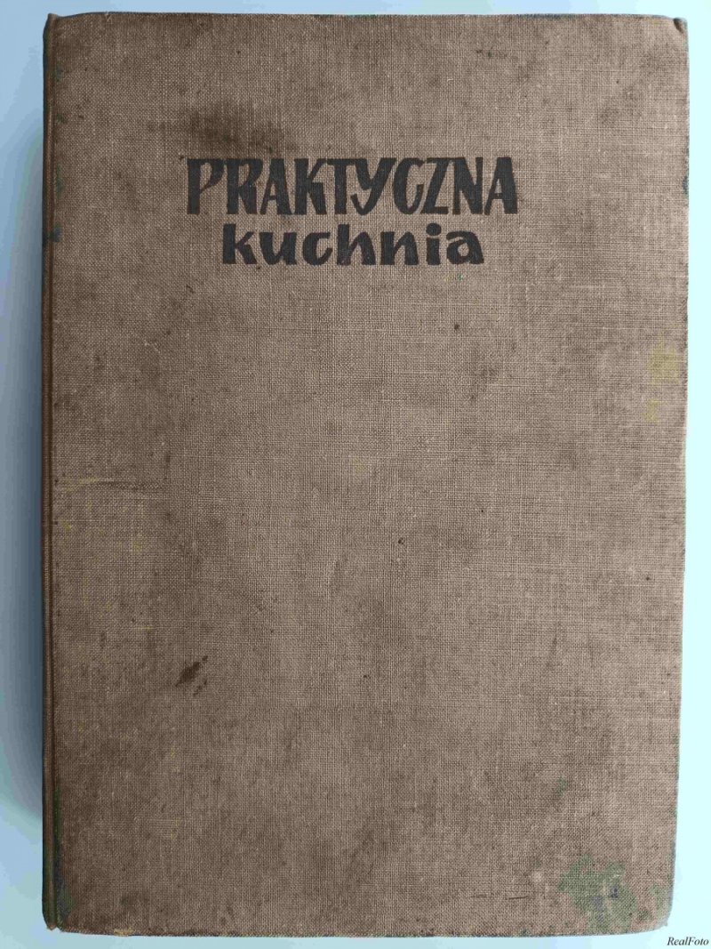 PRAKTYCZNA KUCHNIA