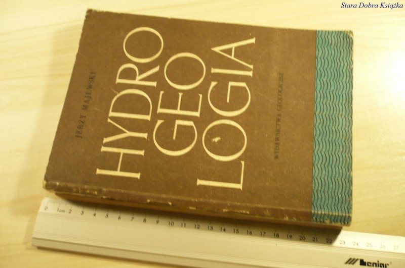 HYDROGEOLOGIA - Jerzy Majewski (1964)