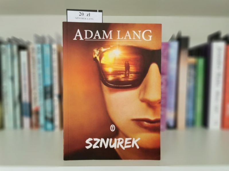SZNUREK - Adam Lang
