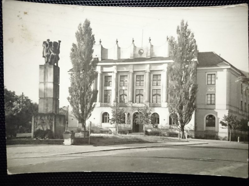 SKIERNIEWICE. PREZYDIUM PRN FOT. J. KORPAL