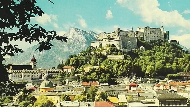 FESTSPIELSTADT. SALZBURG