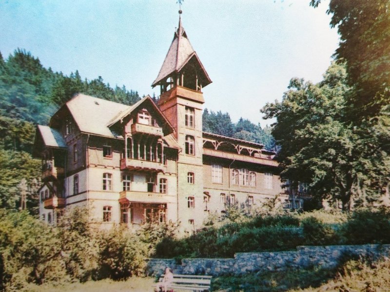 MIĘDZYGÓRZE. DOM WYPOCZNKOWY FWP.. FOT. KRASSOWSKI