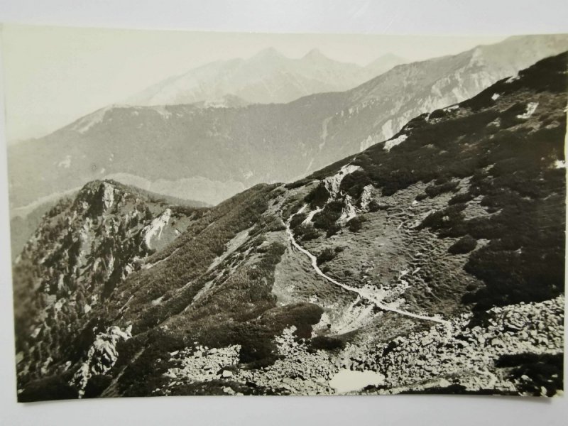 TATRY WYSOKIE. SZLAK OD MORSKIEGO OKA NA PRZEŁĘCZ SZPIGLASOWĄ FOT. DEDERKO