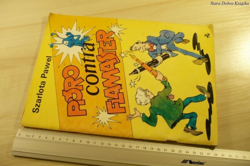 PIÓRO CONTRA FLAMASTER - Szarlota Pawel (1988)