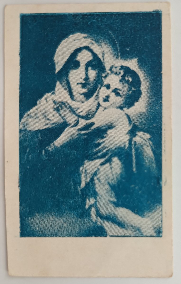 MARYJA I DZIECIĄTKO NIEBIESKIE TŁO
