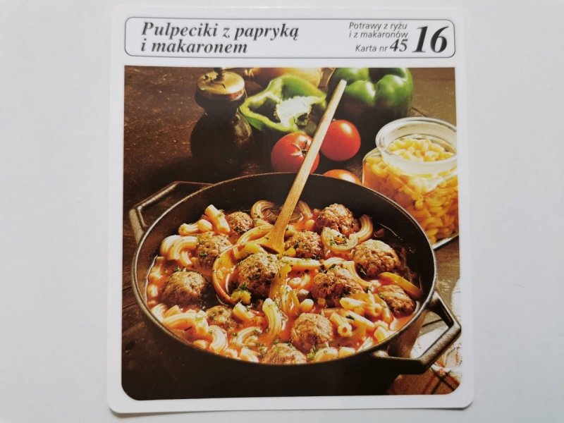 KARTA KULINARNA NR. 45 PULPECIKI Z PAPRYKĄ I MAKARONEM