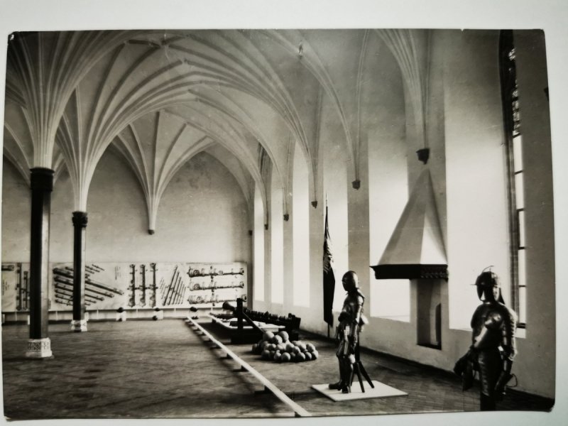 MALBORK. ZAMEK ŚREDNI, EKSPOZYCJA W SALI RYCERSKIEJ