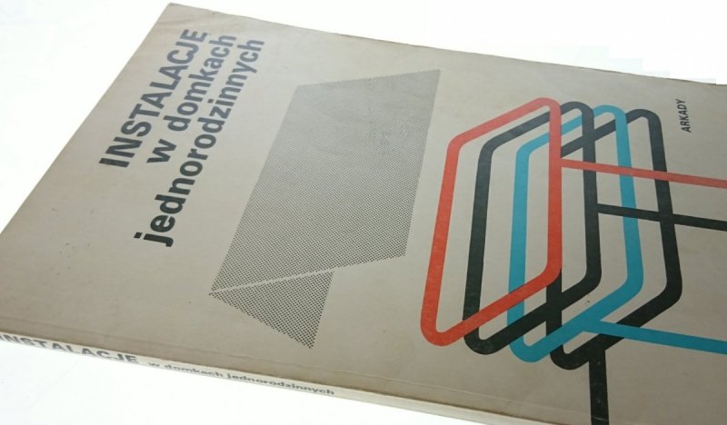 INSTALACJE W DOMKACH JEDNORODZINNYCH (1986)