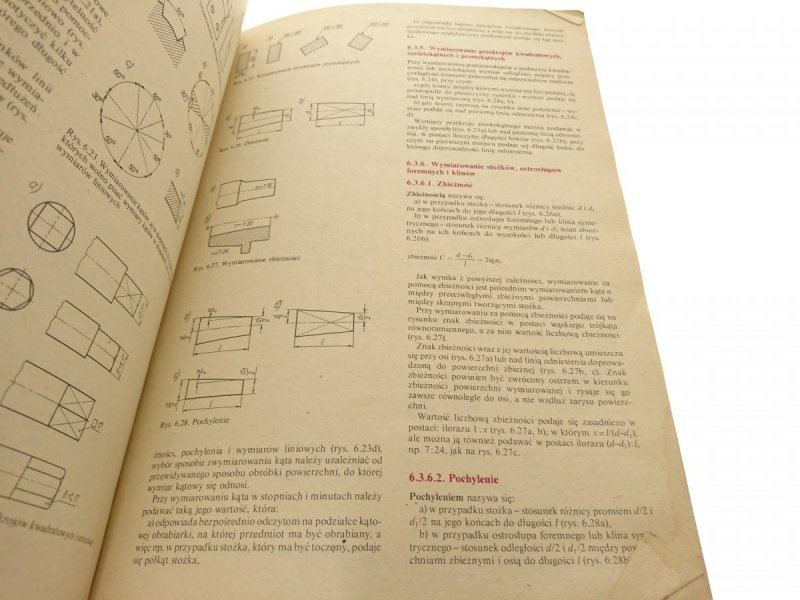 RYSUNEK TECHNICZNY MASZYNOWY - T. Dobrzański 1987