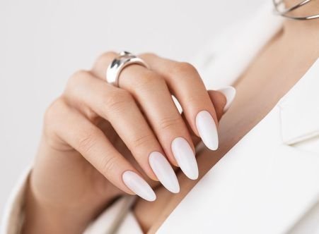 Victoria Vynn Build Gel - MILKY WHITE No.15 50 ml