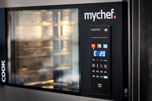 Piec konwekcyjno-parowy gazowy | automatyczny system myjący | 10xGN1/1 | 20 kW | 230 V | Mychef COOK MASTER 101G