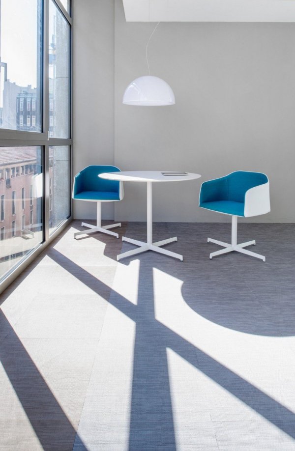 Laja 887 nowoczesny fotel tapicerowany Pedrali do biura