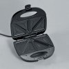 SEVERIN SANDWICH-TOSTER, STAL, PŁYTY Z POWŁOKĄ ANTYADHEZYJNĄ, ŁATWE CZYSZCZENIE, GUMOWE NÓŻKI, MOC 600W SA2969