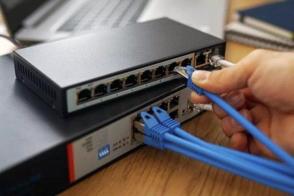 Extralink Przełącznik Ceres EX-SF1008P 8 portów 10-100Mbps