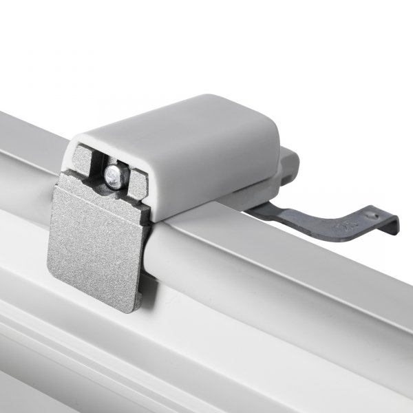 Bezinwazyjny uchwyt do zamocowania żaluzji z rynną 25mm na ramie okna