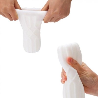 Masturbator do masażu penisa. Miękki, elastyczny. Cup regular
