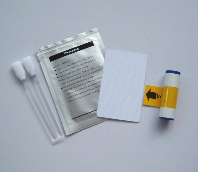105999-704, Zebra ZXP cleaning kit, 105999-704 Zestawy czyszczące  akcesoria materiały ekspolatacyjne Drukarki kart plastikowych