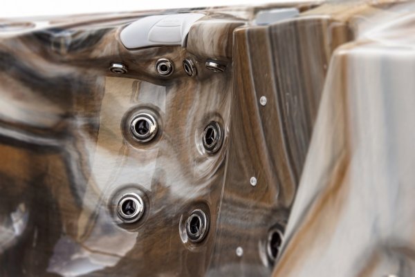 Canadian Spa - Montreal - Tuscany