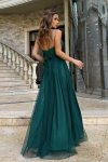 Bicotone długa tiulowa sukienka na ramiączkach zielona tył
