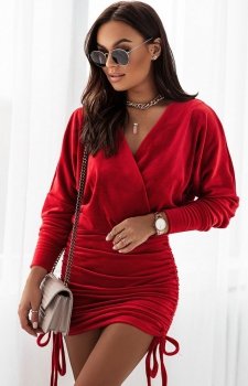 Elegancka czerwona ołówkowa sukienka Marina