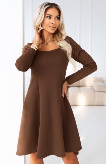 Numoco 574-2 IVANA wygodna trapezowa sukienka z dekoltem i długim rękawkiem 