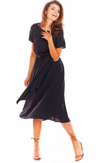 Elegancka sukienka midi czarna A296
