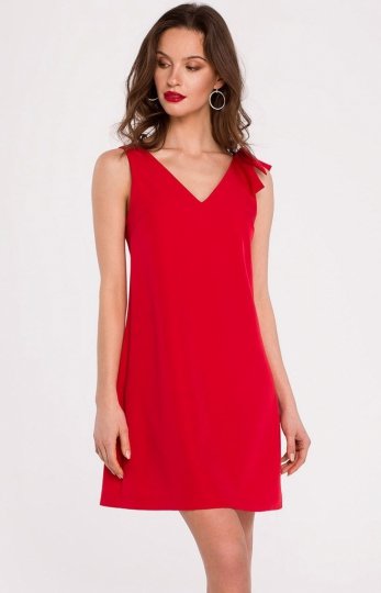 Oversizowa czerwona sukienka z kokardą K128