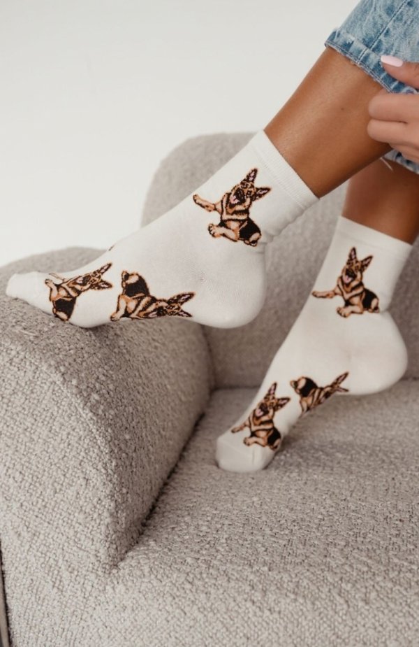 Milena 0200-203 Owczarek Niemiecki skarpety damskie 