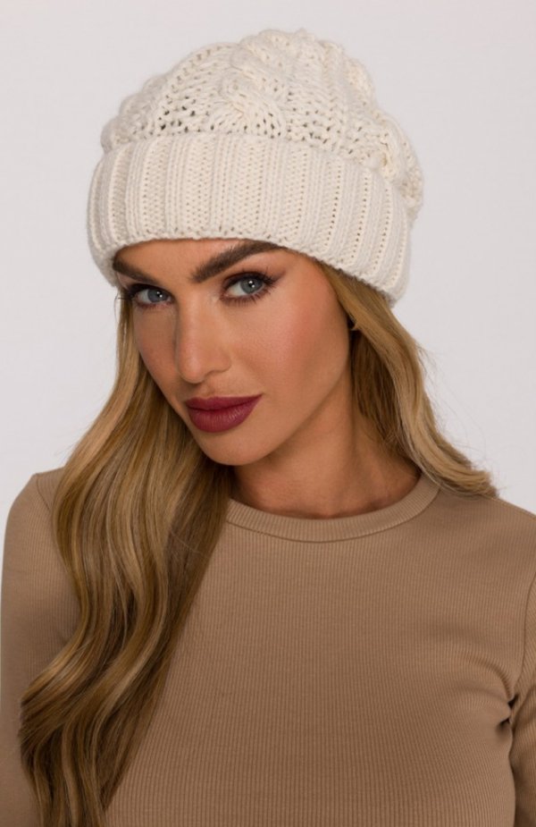 Moe czapka damska splot warkocz ecru M897 
