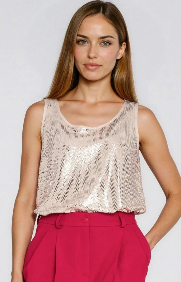 Błyszcząca bluzka na szerokich ramiączkach