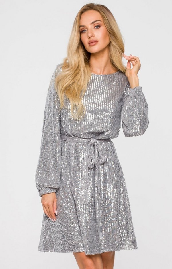Cekinowa sukienka z paskiem srebrna M715-1