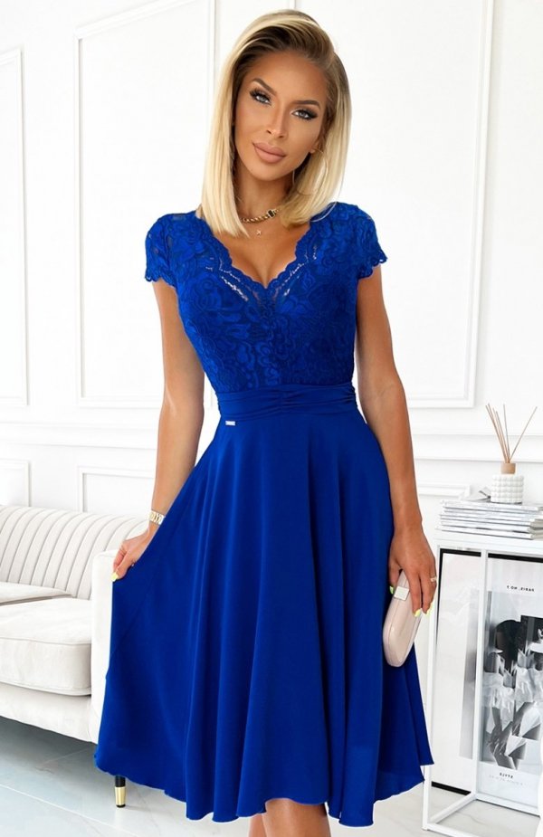 Numoco 381-3 LINDA szyfonowa sukienka z koronkowym dekoltem 