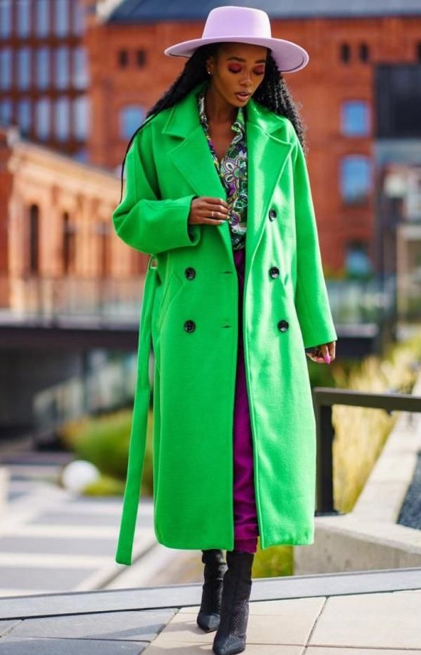 Oversizowy płaszcz damski zielony