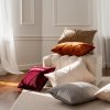 Touch decorative cushion gold 45x45 MOODI